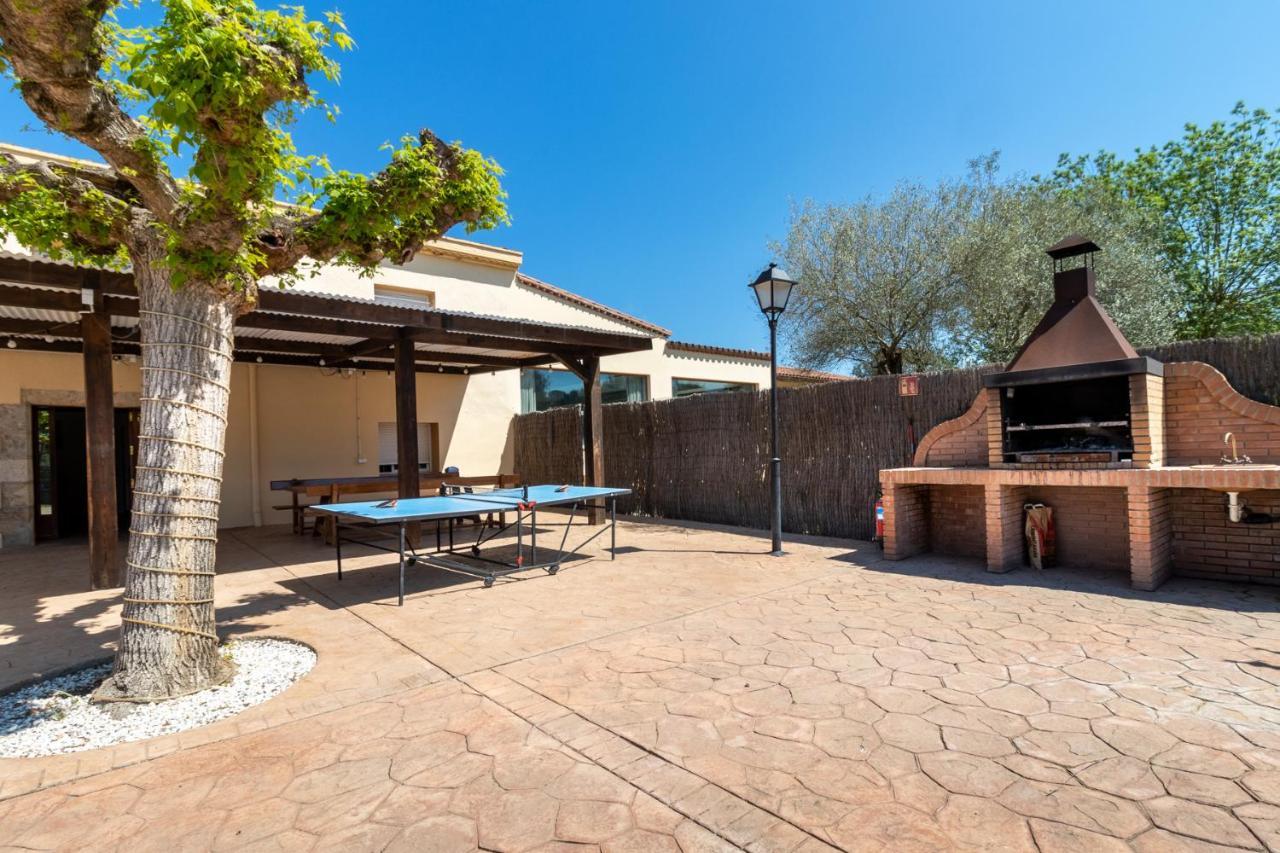 Can Buganto Amplia Casa Con Piscina Y Jardin Llambillas Exterior foto